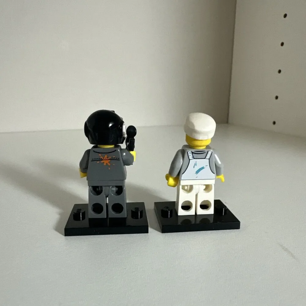 Lego Paintball Player Minifigure Collectible Series 10 71001 CMF and Decorator